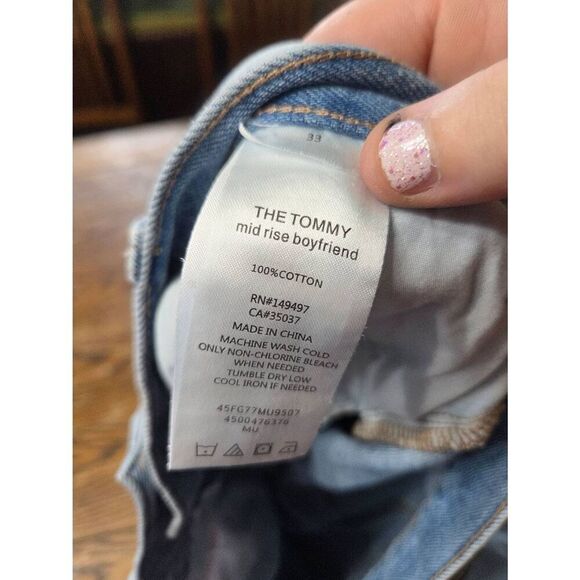 Favorite Daughter The Tommy Mid-rise Boyfriend Distressed Jeans Sz 33 - Picture 4 of 5